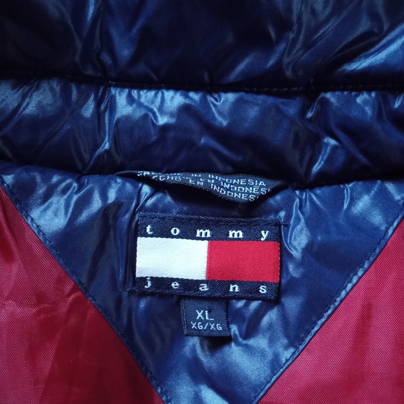 Tommy Hilfiger jacket! - Picture 5 of 6